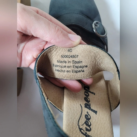 Free People Park Circle Black Leather Clog sz 40 - Picture 8 of 12